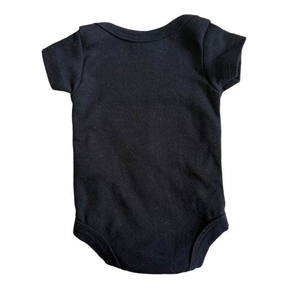 NWOT BABY STARTERS BLACK SHORT SLEEVE GRAPHIC ONESIE / BODYSUIT SIZE NEWBORN - Picture 3 of 5